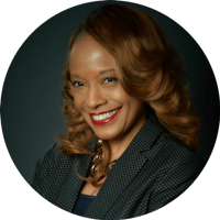 Headshot of Lynn Johnson Porter