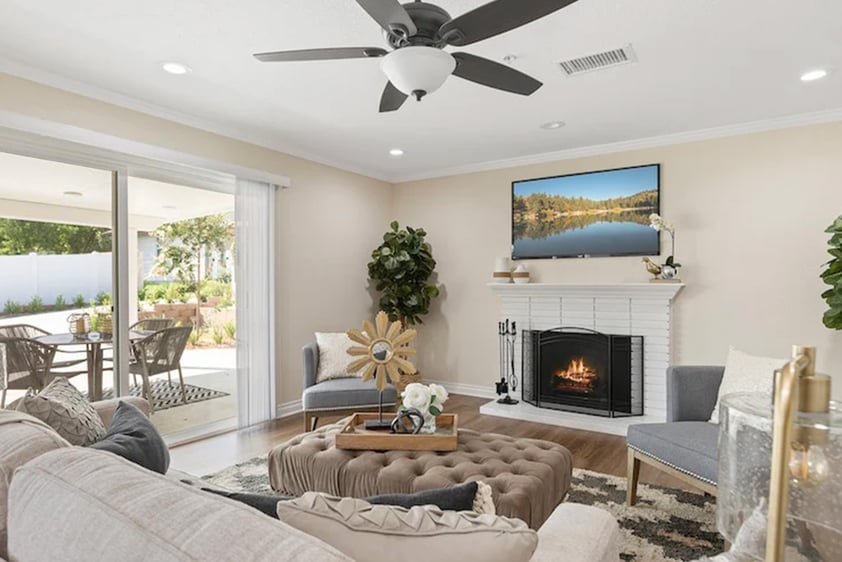 Living room with fireplace