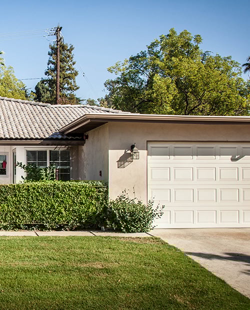 homes with garages