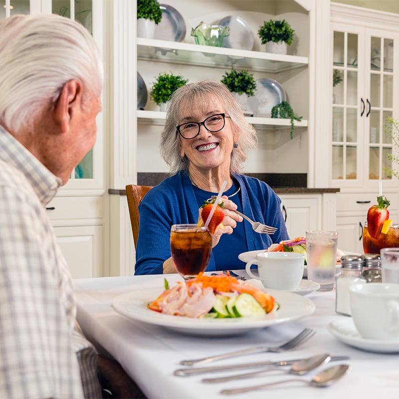 seniors enjoying lunch at a restaurant