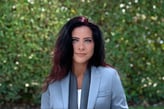 Headshot of Victoria Davis