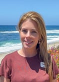 Deeanna Lyons Headshot